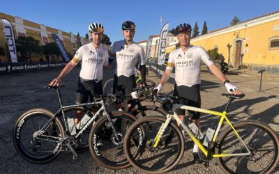 La Roulepasvite by LCB brille sur la 114 Gravel Race !